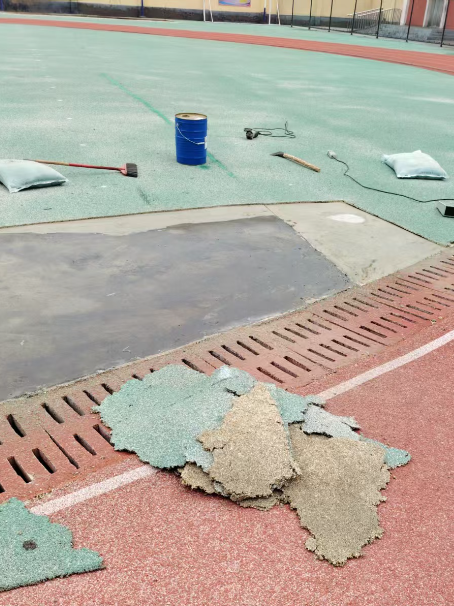 广东球场翻新维修补、球场翻新修补改造