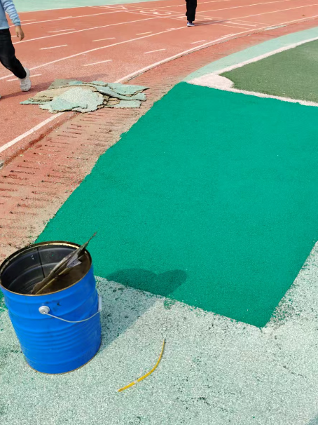 广东球场翻新修补改造专项服务介绍